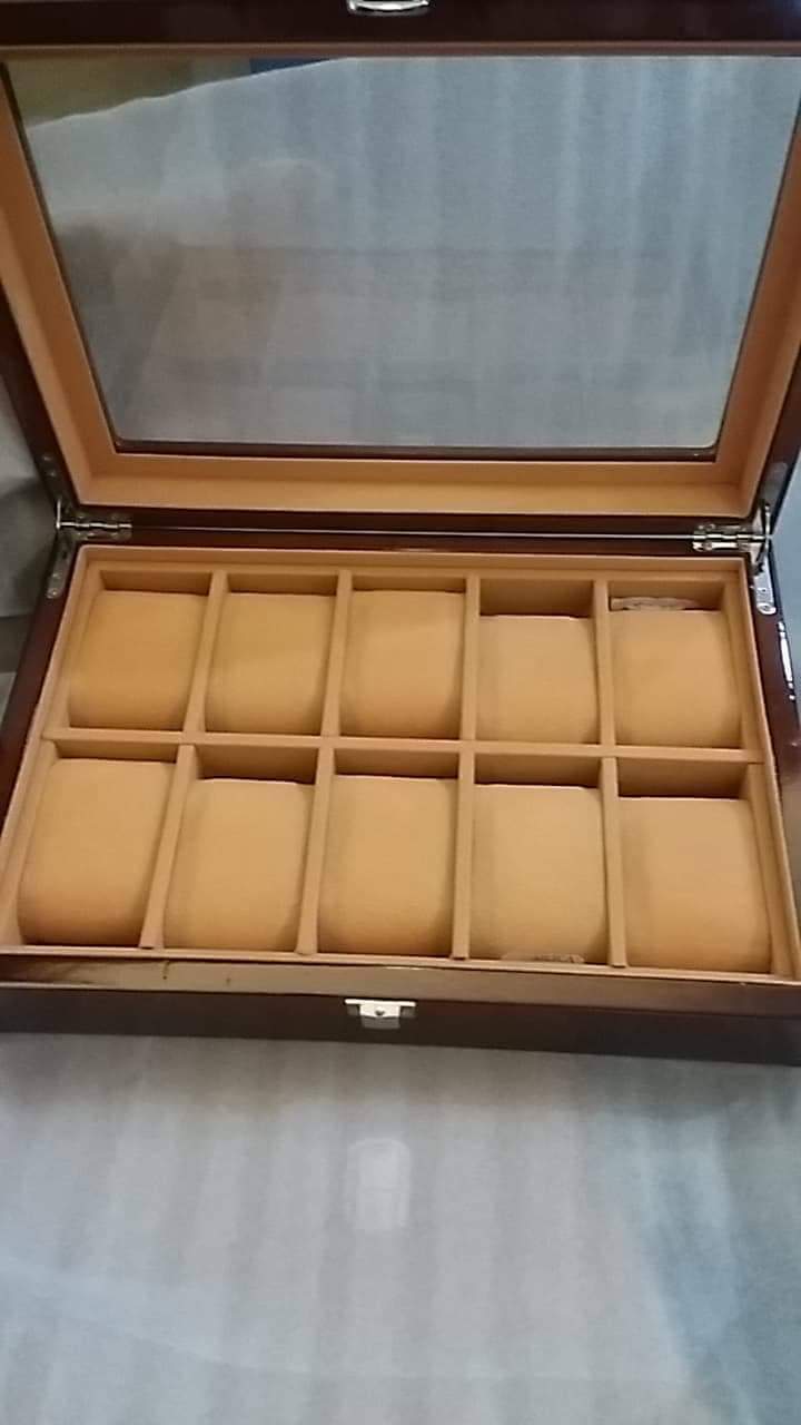 10 slot premium quality wood made watch organizer box