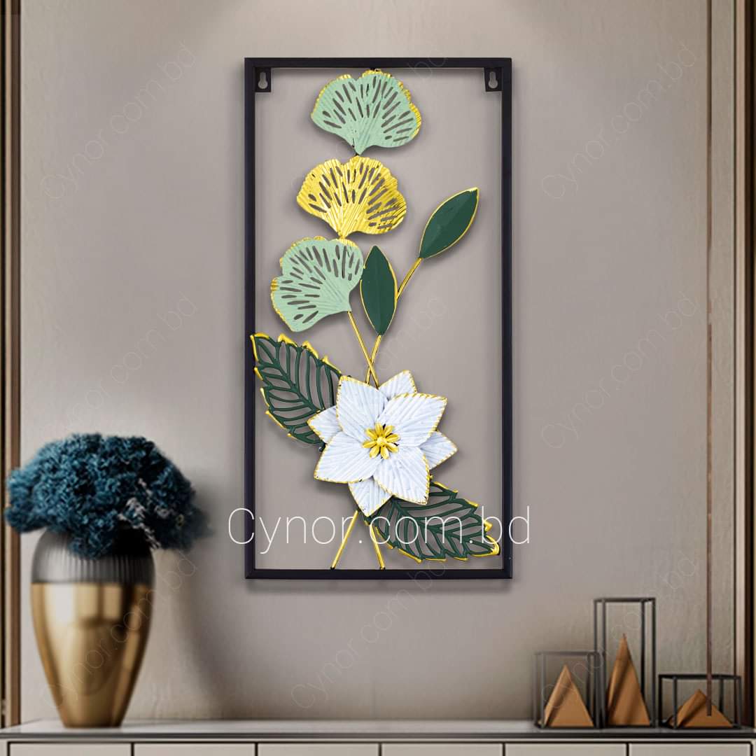 Metal frame wall decor items